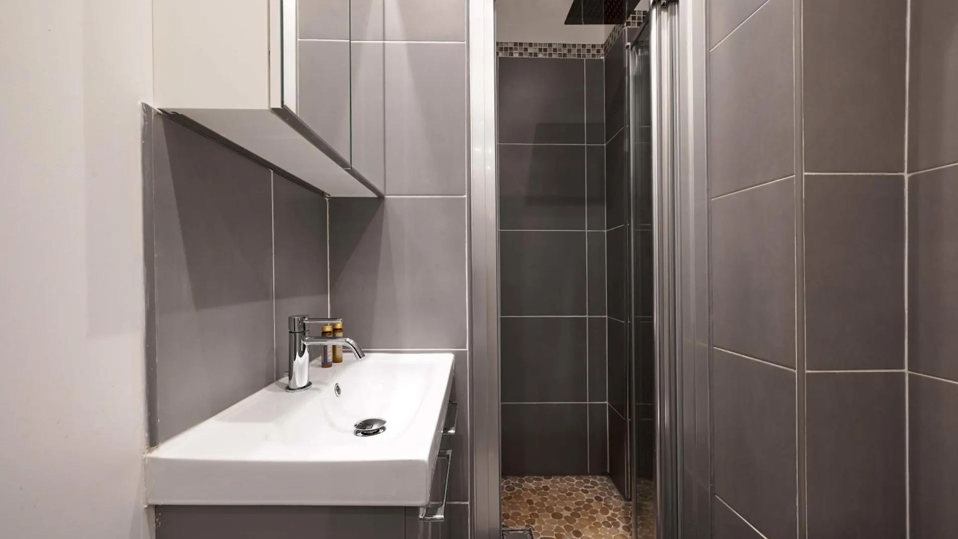 Apartment Et Spacieux Au Coeur De Paris